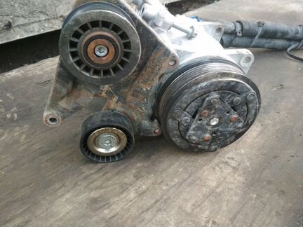 Компрессор кондиционера дополнительный w906 om651