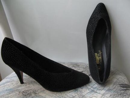Новые туфли лодочки классика 36р-р