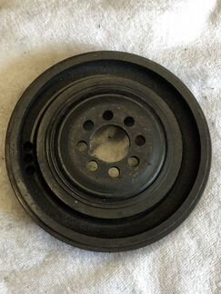 Шкив коленвала VAG 077105251K