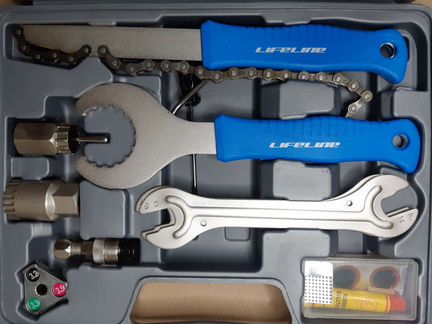 Новый Комплект -Чемодан инструментов Life Line