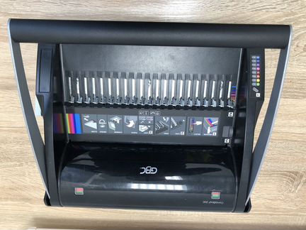 Брошюратор GBC CombBind 200