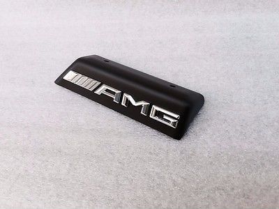 Эмблема Мерседес AMG на решетку радиатора