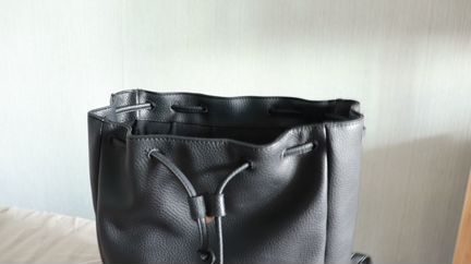 Кожаный женский рюкзак Topshop