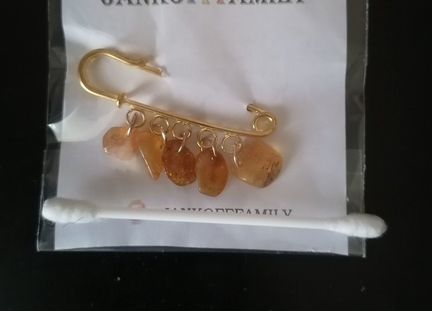 Брошь Булавка Янтарь 5 шт натур. дл. 5см новая