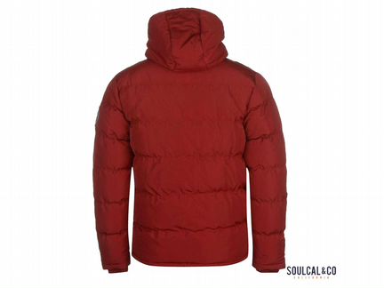 Красная куртка 44-46 размер