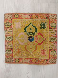 Коврик для алтаря 23*22,5 см