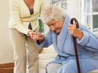 Услуги сиделки за пожилыми людьми