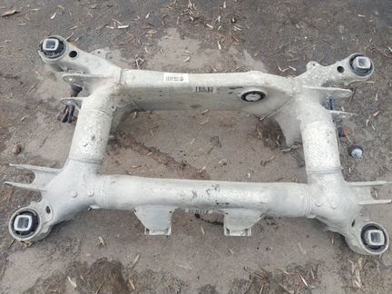 Подрамник задний на бмв Е 60