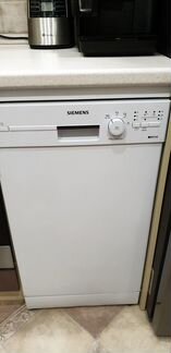 Кухня, с техникой, посудомоечной машиной и фильтро