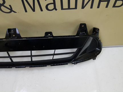 Решетка бампера Kia Sorento Prime 3