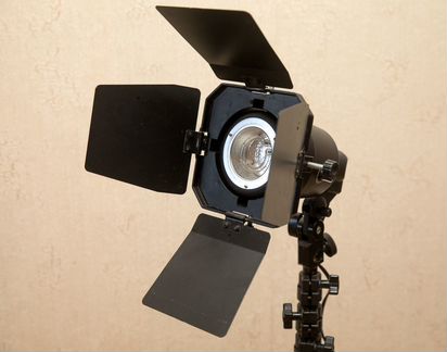 Вспышка Falcon Eyes SS-120