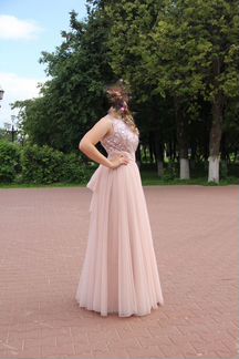 Платье sherri hill