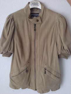 Куртка замшевая GF Ferre. Размер 44(S). Б/у