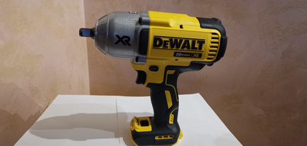 Dewalt DCF-899HB Гайковерт