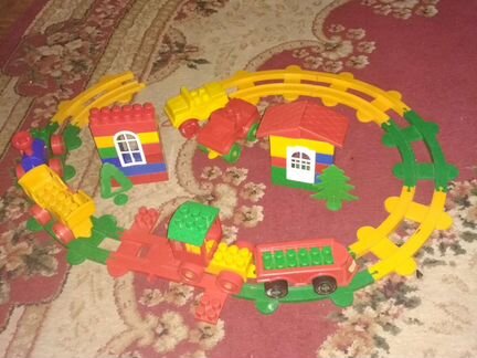 Продам конструктор пакетом