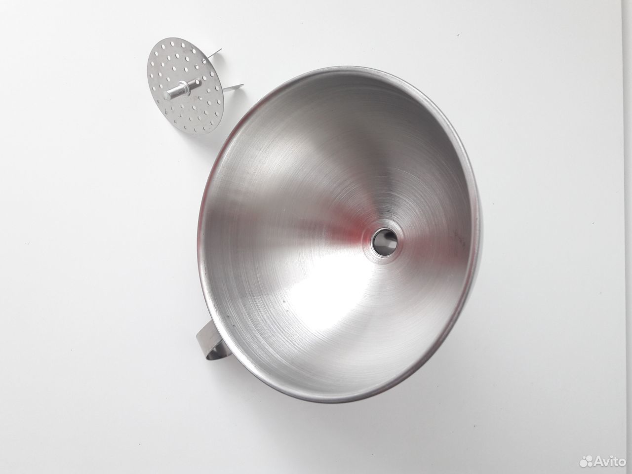 Газ м-1 автозак. Авито воронок. Воронка aquasystem d150 rr20. Авито воронка кухонная советская. Aquasystem воронка водосборная 125/90.