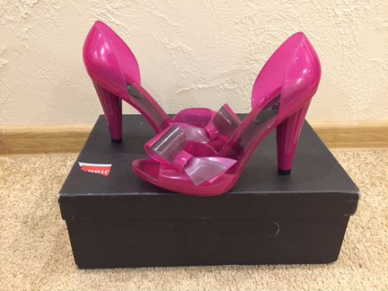 Новые босоножки Furla Candy