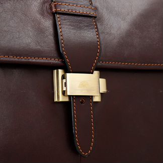 Кожаный портфель