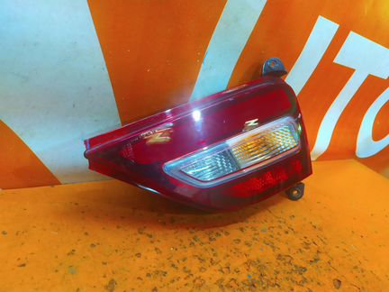 Фонарь противотуманный правый Hyundai Santa Fe 4