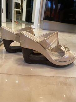 Босоножки Santini