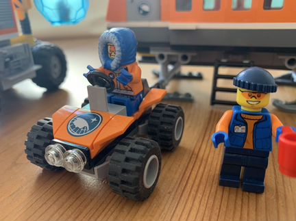 Конструктор lego City 60035 Передвижная арктическа