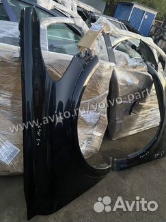 Крыло переднее Правое Черное Volvo C30 2010-2014