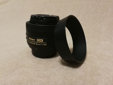Nikon 35mm f/1.8G DX