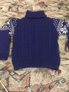 Тёплый свитер