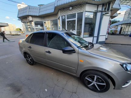 LADA Granta 1.6 МТ, 2019, 83 000 км
