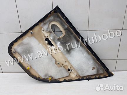 Обшивка двери задняя левая Hyundai Sonata EF 5