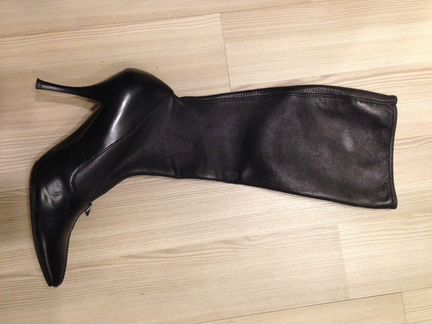 Сапоги Prada оригинал Р.37, Италия, черные