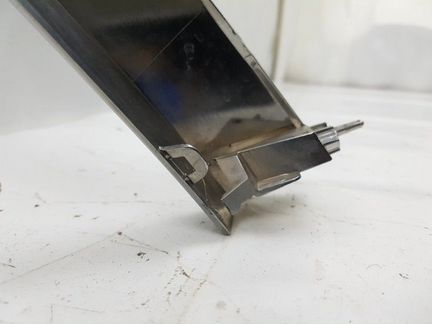 Хром решетки радиатора Lexus Rx 4