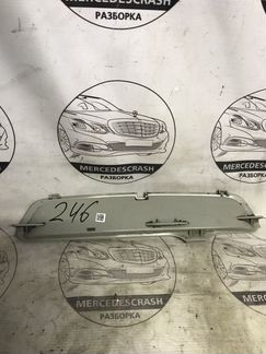 Дополнительный стоп сигнал Mercedes W246 B 2011)