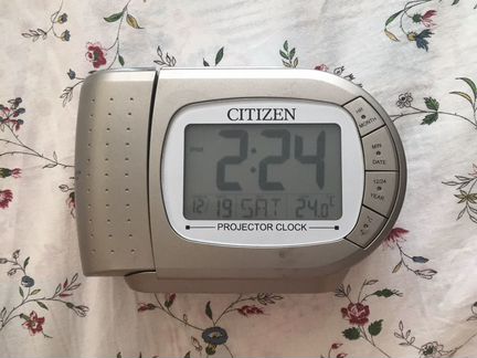 Часы с будильником