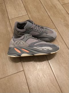 Adidas yeezy boost 700 inertia