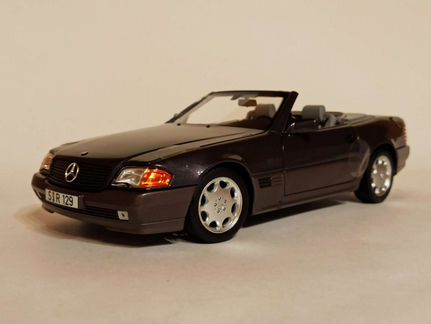 Mercedes 500 SL W129 R129 Bornit 1:18 Norev
