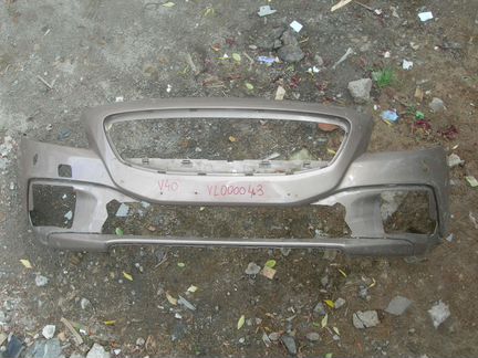 Бампер передний Volvo V40 Cross Country