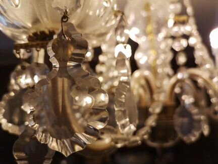 Люстра хрустальная