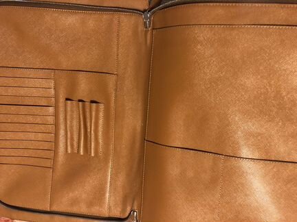 Портфель Prada