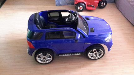 Электромобиль