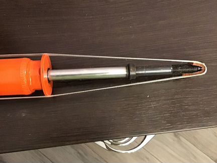 Амортизатор задний для Мицубиси Спейс Вагон