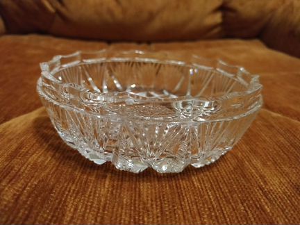 Ваза для варенья/икорница/орешница