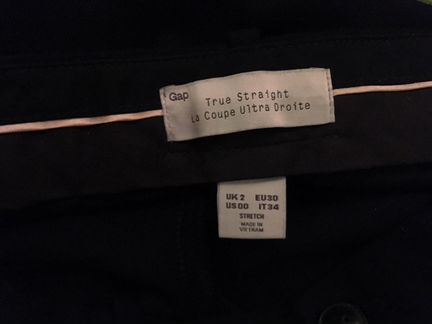 Брюки Gap