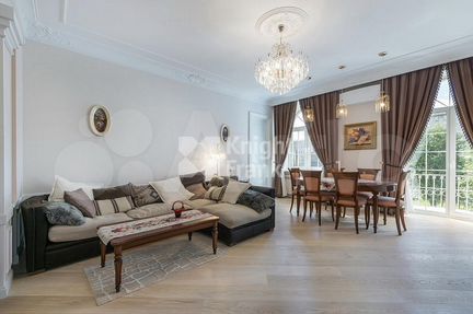 4-к квартира, 127 м², 4/10 эт.
