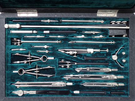 Готовальня У32-Л малахит