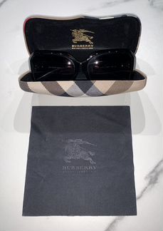 Оригинальные женские солнцезащитные очки Burberry