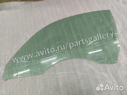 Стекло двери левое Mercedes-Benz AMG GT R190