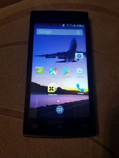 Телефон Fly fs451
