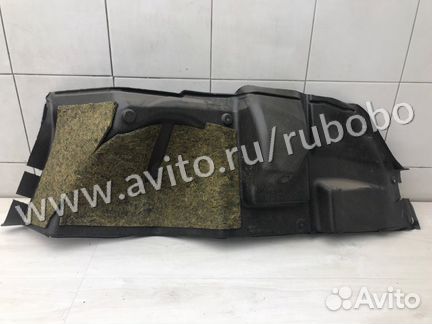 Обшивка багажника правая Mitsubishi Lancer 9 4G18