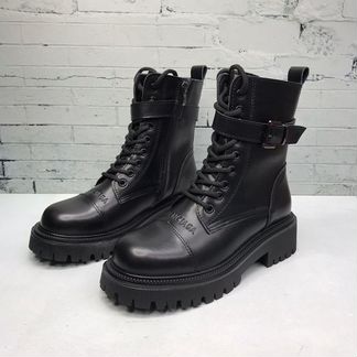 Ботинки зимние Balenciaga